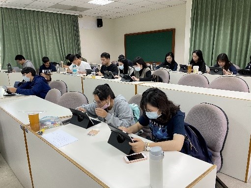 應外系學生參與遊戲軟體的設計