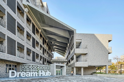 入口廣場立面日夜景